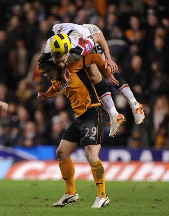 Framed Print : A Clash of Titans: Wolverhampton Wanderers vs Manchester United - Kevin Doyle vs Nemanja Vidic Framed Print : A Clash of Titans: Wolverhampton Wanderers vs Manchester United - Kevin Doyle vs Nemanja Vidic