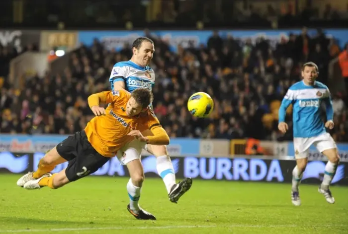Framed Print : Clash of the Titans: Wolves vs. Sunderland (Season 2011-12) Framed Print : Clash of the Titans: Wolves vs. Sunderland (Season 2011-12)