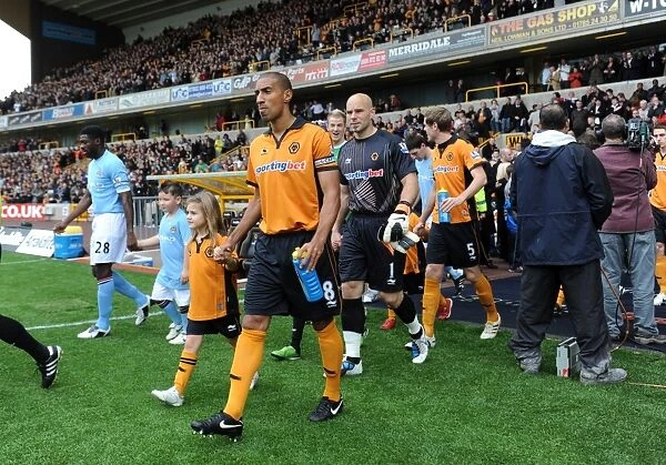 Karl Henry in Action: Wolverhampton Wanderers vs Manchester City - Barclays Premier League Soccer