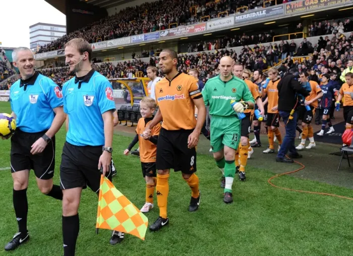Framed Print : Mascot Showdown: Wolves vs Bolton Wanderers - Barclays Premier League