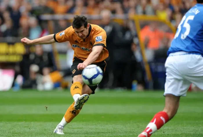 Framed Print : Matt Jarvis: In Action for Wolverhampton Wanderers Against Portsmouth in the Premier League Framed Print : Matt Jarvis: In Action for Wolverhampton Wanderers Against Portsmouth in the Premier League