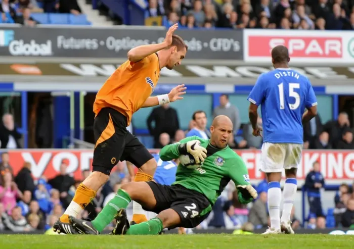 Framed Print : Red Card for Maierhofer: Everton vs. Wolverhampton Wanderers in Premier League - Stefan Maierhofer Fouls Tim Howard, Sent Off by Referee Stuart Attwell