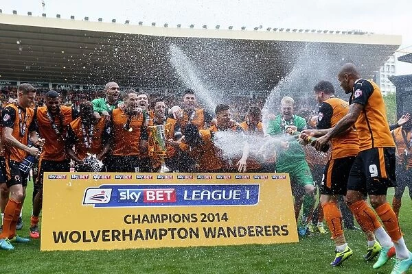 Sky Bet League One - Wolverhampton Wanderers v Carlisle United - Molineux