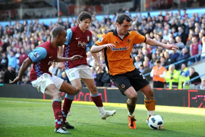 Framed Print : Soccer - Barclays Premier league - Aston Villa v Wolverhampton Wanderers