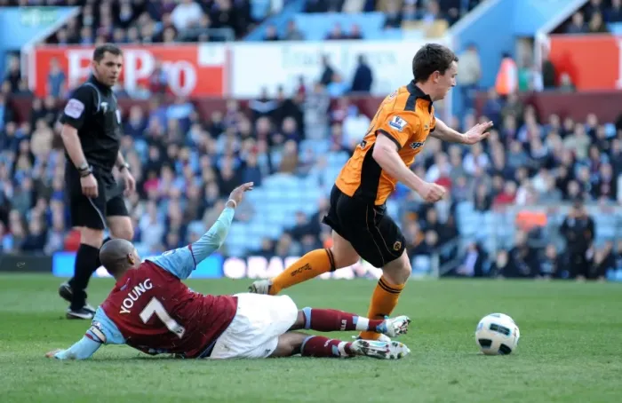 Framed Print : Soccer - Barclays Premier league - Aston Villa v Wolverhampton Wanderers Framed Print : Soccer - Barclays Premier league - Aston Villa v Wolverhampton Wanderers