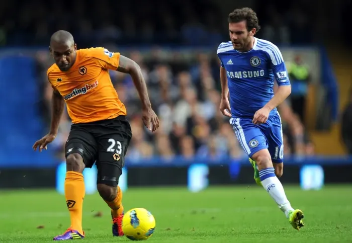 Framed Print : SOCCER - Barclays Premier League - Chelsea v Wolverhampton Wanderers Framed Print : SOCCER - Barclays Premier League - Chelsea v Wolverhampton Wanderers