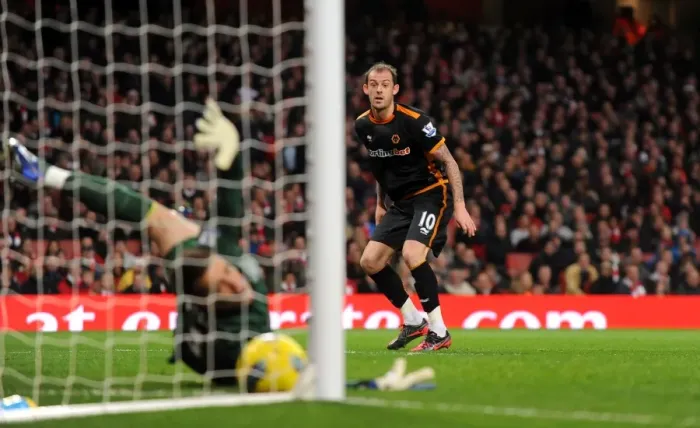 Framed Print : Steven Fletcher's Equalizing Goal: Arsenal vs. Wolverhampton Wanderers, Barclays Premier League Framed Print : Steven Fletcher's Equalizing Goal: Arsenal vs. Wolverhampton Wanderers, Barclays Premier League