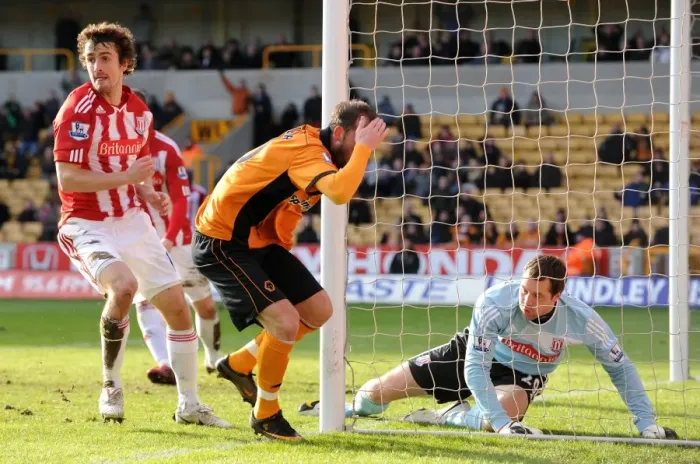 Framed Print : Steven Fletcher's Heartbreaking Miss: Wolverhampton Wanderers vs Stoke City - FA Cup Round Four Framed Print : Steven Fletcher's Heartbreaking Miss: Wolverhampton Wanderers vs Stoke City - FA Cup Round Four