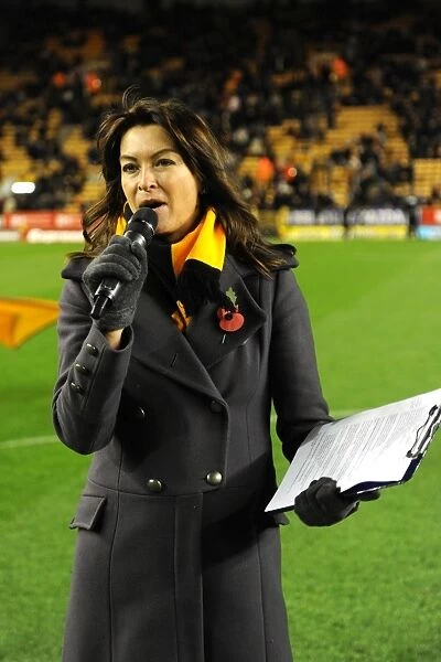 Suzi Perry at Wolves: Wolverhampton Wanderers vs Arsenal in Barclays Premier League Soccer Match