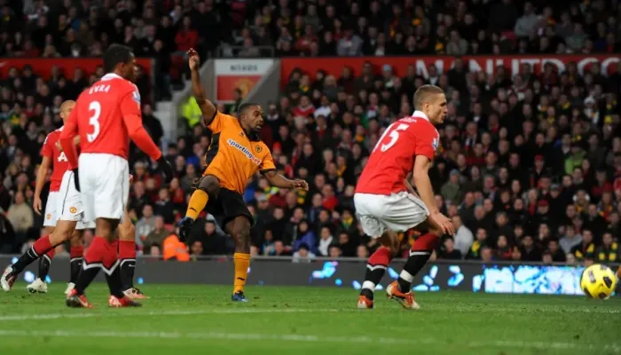 Framed Print : Sylvan Ebanks-Blake's Stunning Equalizer: Manchester United vs. Wolverhampton Wanderers - Barclays Premier League Framed Print : Sylvan Ebanks-Blake's Stunning Equalizer: Manchester United vs. Wolverhampton Wanderers - Barclays Premier League