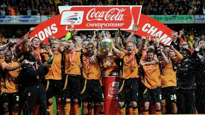 Framed Print : Wolverhampton Wanderers: 2009 Championship Title Win - Celebrating Promotion with the Championship Trophy Framed Print : Wolverhampton Wanderers: 2009 Championship Title Win - Celebrating Promotion with the Championship Trophy