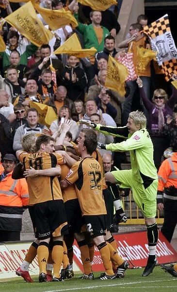 Wolverhampton Wanderers Clinch Championship Title: Stearman's Goal Sparks Euphoric Celebrations (3 / 5 / 09)
