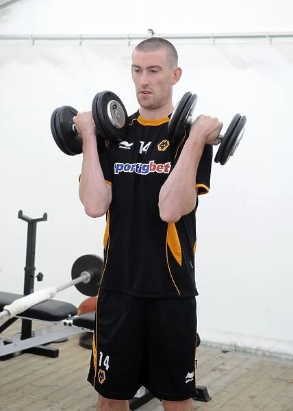 Wolverhampton Wanderers: David Jones at Pre-Season Weights Training in Ireland