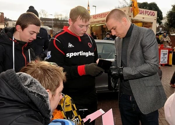 Wolverhampton Wanderers: Jamie O'Hara Engages with Fans - Autograph Signing Session vs Stoke