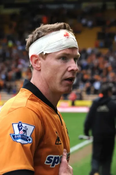 Framed Print : Wolverhampton Wanderers Jody Craddock: Premier League Battle - Headbanded Hero (Wolves vs Stoke City, 11-04-10) Framed Print : Wolverhampton Wanderers Jody Craddock: Premier League Battle - Headbanded Hero (Wolves vs Stoke City, 11-04-10)