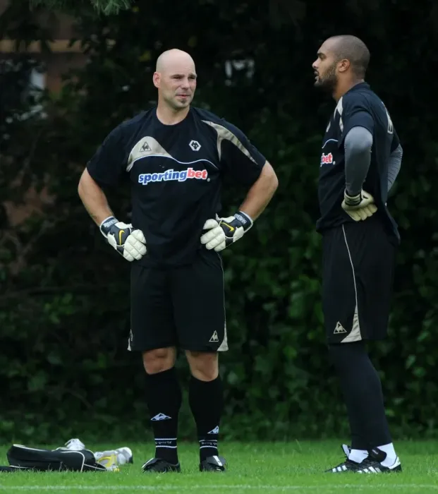 Framed Print : Wolverhampton Wanderers: Marcus Hahnemann Kicks Off Premier League Pre-Season Training (2009)