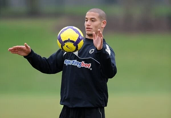 Wolverhampton Wanderers: New Addition - Adlene Guedioura Joins Squad for Training