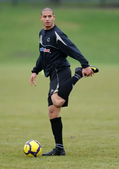Framed Print : Wolverhampton Wanderers: New Signing Adlene Guedioura Joins Squad in Training Framed Print : Wolverhampton Wanderers: New Signing Adlene Guedioura Joins Squad in Training