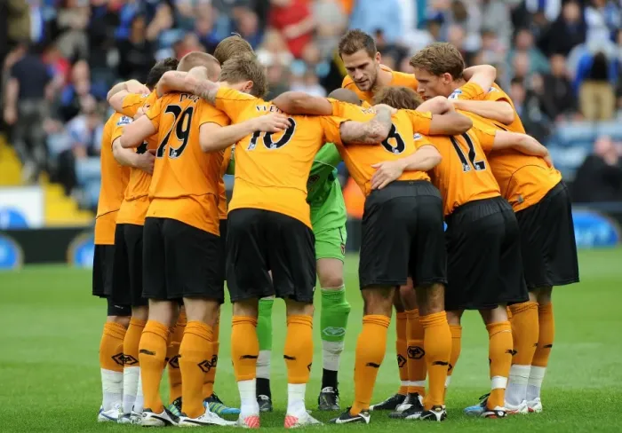 Framed Print : Wolverhampton Wanderers: Roger Johnson Rallying the Team Before Blackburn Clash (Barclays Premier League) Framed Print : Wolverhampton Wanderers: Roger Johnson Rallying the Team Before Blackburn Clash (Barclays Premier League)