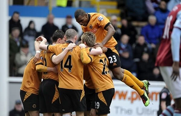Wolverhampton Wanderers: Ronald Zubar and Matt Jarvis Celebrate Jarvis' Goal Against Burnley (0-1)