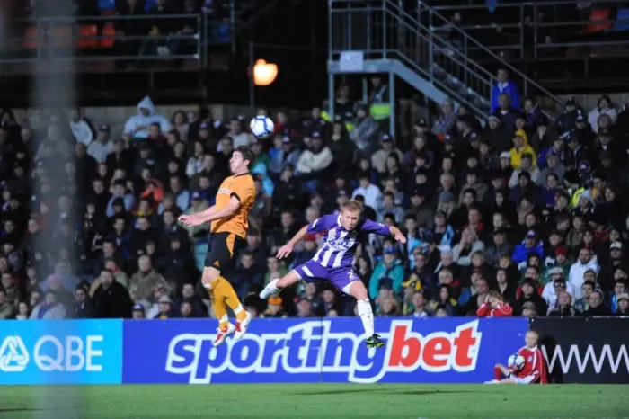 Framed Print : Wolverhampton Wanderers vs Perth Glory: 2009 Pre-Season Match Framed Print : Wolverhampton Wanderers vs Perth Glory: 2009 Pre-Season Match