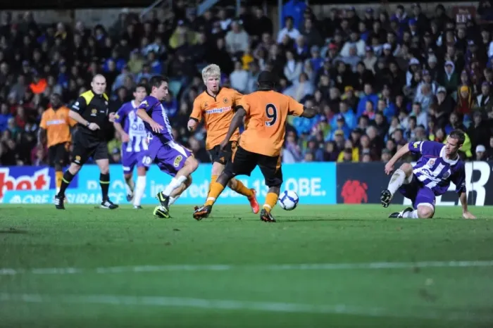 Framed Print : Wolverhampton Wanderers vs. Perth Glory: 2009 Pre-Season Match Framed Print : Wolverhampton Wanderers vs. Perth Glory: 2009 Pre-Season Match