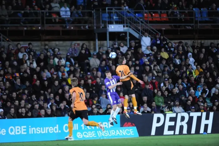 Framed Print : Wolverhampton Wanderers vs Perth Glory: 2009 Pre-Season Match Framed Print : Wolverhampton Wanderers vs Perth Glory: 2009 Pre-Season Match