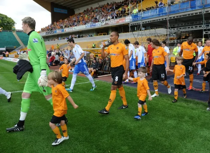 Framed Print : Wolverhampton Wanderers vs Real Zaragoza: Mascot Clash - Pre-Season Friendly Framed Print : Wolverhampton Wanderers vs Real Zaragoza: Mascot Clash - Pre-Season Friendly