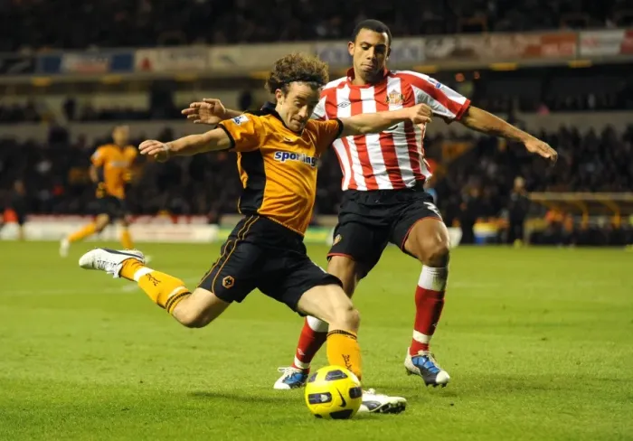 Framed Print : Wolverhampton Wanderers vs Sunderland: Hunt vs Ferdinand - A Premier League Clash
