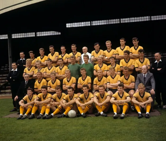 Framed Print : Wolverhampton Wanderers: The Wolves Squad United