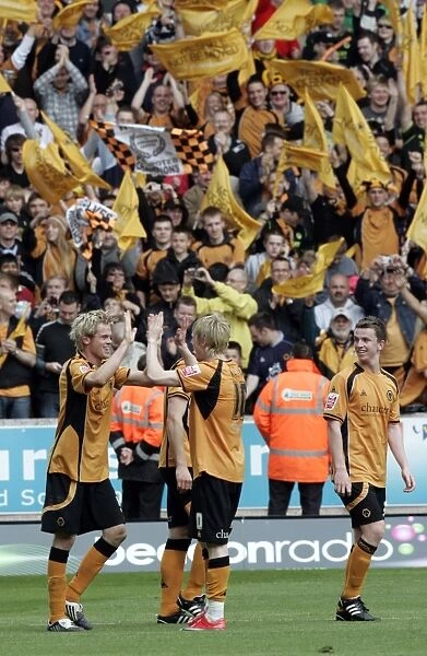 Wolves Celebrate Championship Title-Winning Goal vs Doncaster Rovers (3 / 5 / 09)