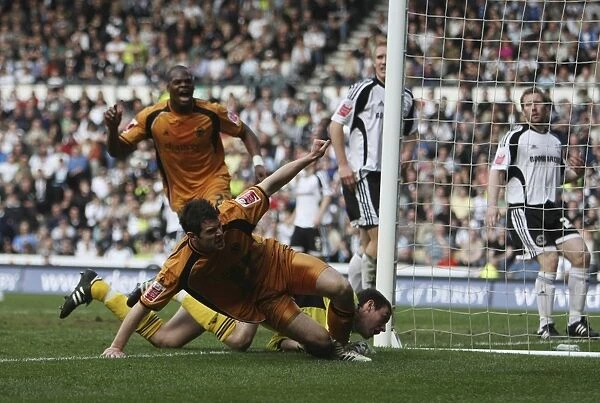 Wolves Matthew Jarvis Scores Stunning Second Goal: Derby County Stunned in Championship (2009)