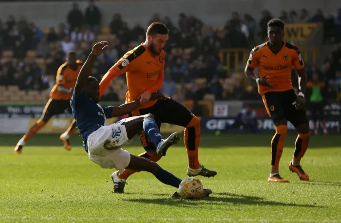Framed Print : Wolves vs Birmingham City: Clash in the Box - Donaldson vs Doherty Framed Print : Wolves vs Birmingham City: Clash in the Box - Donaldson vs Doherty