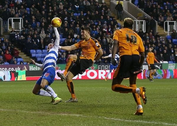 Wolves vs. Reading: Intense Moment between Rakels and Batth in Sky Bet Championship