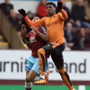Burnley vs. Wolves: Andre Gray and Kortney Hause Clash in Sky Bet Championship Match at Turf Moor