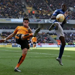 Clash at Molineux: Batth vs. Donaldson in Intense Sky Bet Championship Face-off