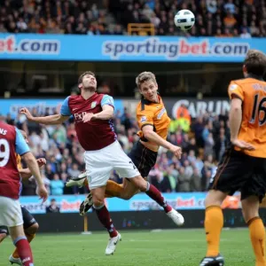 Clash of Titans: Kevin Doyle vs Carlos Cuellar - Wolverhampton Wanderers vs Aston Villa, Barclays Premier League