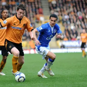 Matches 09-10 Framed Print Collection: Wolves v Everton 27-03-10