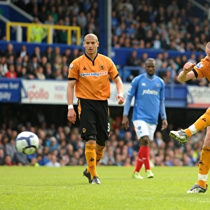 David Jones' Determined Strike: Portsmouth vs. Wolverhampton Wanderers, Barclays Premier League