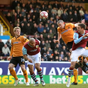 David Jones' Thrilling Charge: Wolverhampton Wanderers vs. Burnley - Barclays Premier League Soccer Showdown