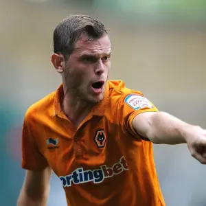 Determined Stearman Stands Firm: Wolves vs. Leicester City Championship Showdown at Molineux Determined Stearman Stands Firm: Wolves vs. Leicester City Championship Showdown at Molineux