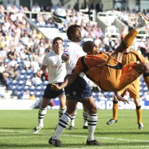 Past Players Framed Print Collection: Chris Iwelumo