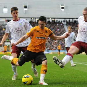 Intense Rivalry: Matt Jarvis vs. Aston Villa Defenders Ciaran Clark and Richard Dunne - A Wolverhampton Wanderers vs. Aston Villa Moment Intense Rivalry: Matt Jarvis vs. Aston Villa Defenders Ciaran Clark and Richard Dunne - A Wolverhampton Wanderers vs. Aston Villa Moment