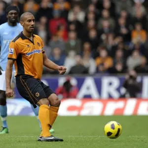 Karl Henry's Battle: Wolverhampton Wanderers vs Manchester City - Barclays Premier League Showdown Karl Henry's Battle: Wolverhampton Wanderers vs Manchester City - Barclays Premier League Showdown