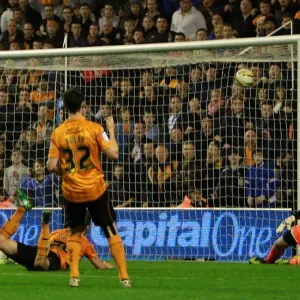 Kevin Doyle Scores His Second Goal: Wolves 2-0 Bolton Wanderers in Championship Kevin Doyle Scores His Second Goal: Wolves 2-0 Bolton Wanderers in Championship