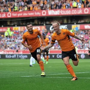 Leigh Griffiths Brace: Wolves Thrash Gillingham 4-0 in Sky Bet League One (2013)