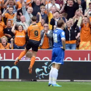 Leigh Griffiths Thrilling First Goal: Wolves Secure Victory Against Gillingham in Sky Bet League One