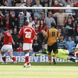 Macken Scores First: Barnsley vs. Wolverhampton Wanderers in Championship Battle at Oakwell (April 25, 2009)