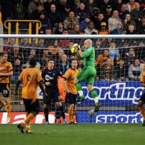 Marcus Hahnemann's Game-Saving Block: Wolverhampton Wanderers vs. Bolton Wanderers, Barclays Premier League