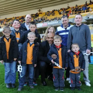 Mascot Showdown: Wolverhampton Wanderers vs Wigan Athletic - Premier League Rivalry